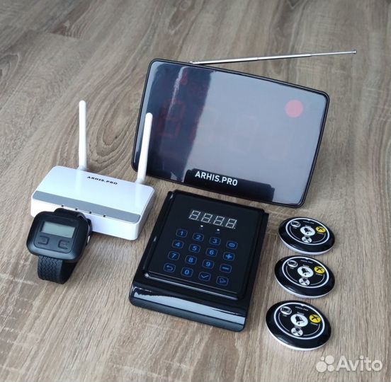 Кнопка вызова официанта комплект с часами и табло