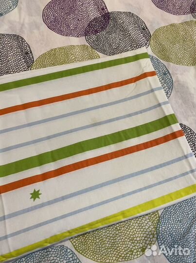 Постельное белье IKEA много