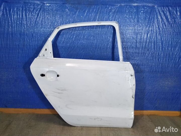 Дверь задняя правая Volkswagen Polo sedan 5 2010