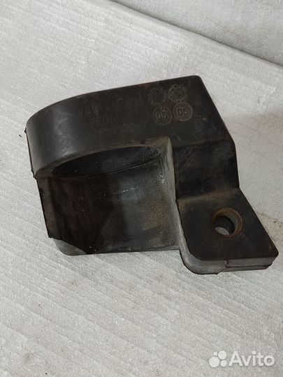 Кронштейн доп помпы bmw x5 e53