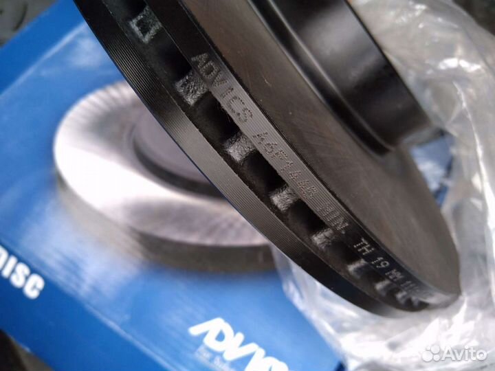 Тормозной диск Тойота Camry, RAV4, Lexus