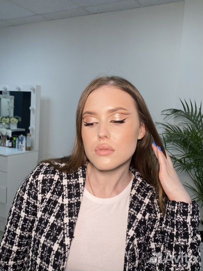 Макияж, Укладки