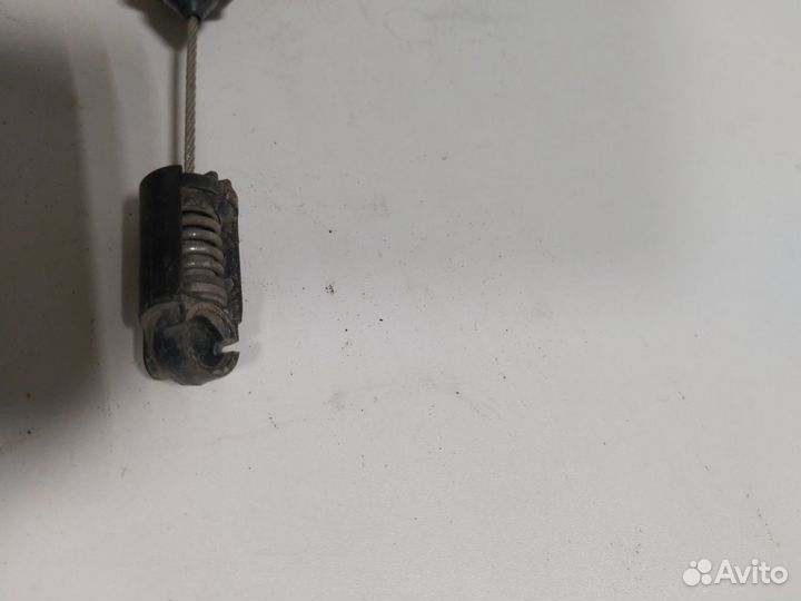 Трос газа Renault Sandero 1