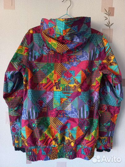 Горнолыжная куртка женская 40-42