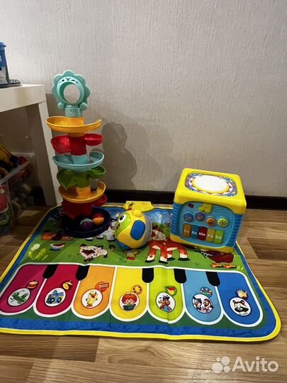Развивающие игрушки для малышей