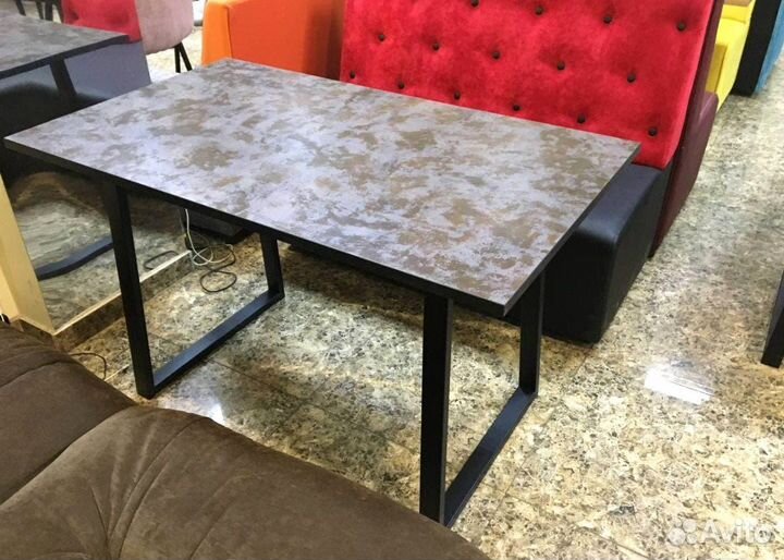 Столы для гостиниц