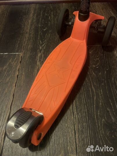 Самокат детский трехколесный Maxi Micro