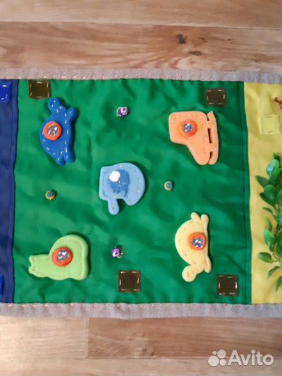 Коврик развивающий