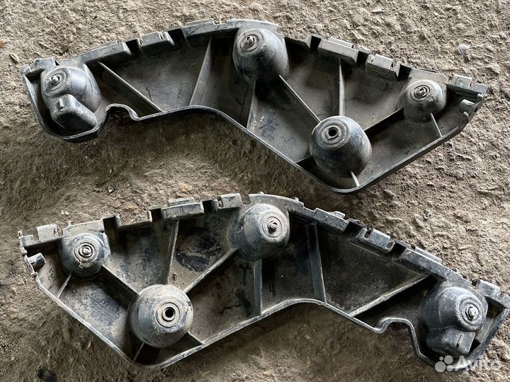 Кронштейн заднего бампера duster terrano