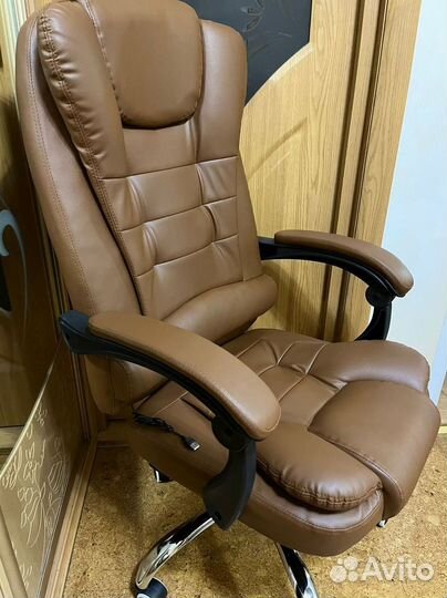 Компьютерное кресло Boss с функцией массажа