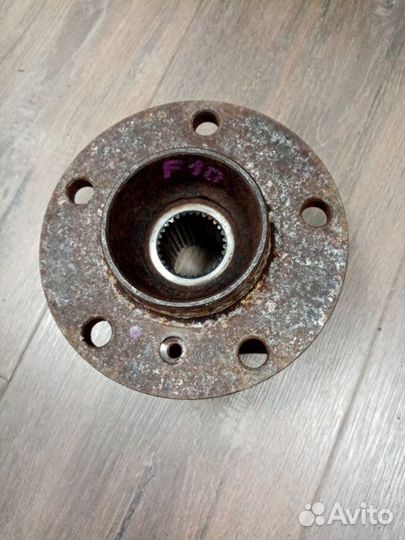 Ступица задняя Bmw 530 D F10 N57D30 2010