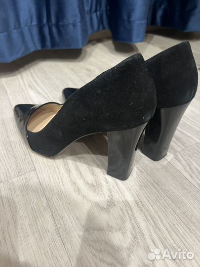 Туфли женские