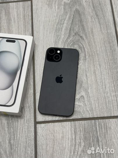 iPhone 15, 128 ГБ