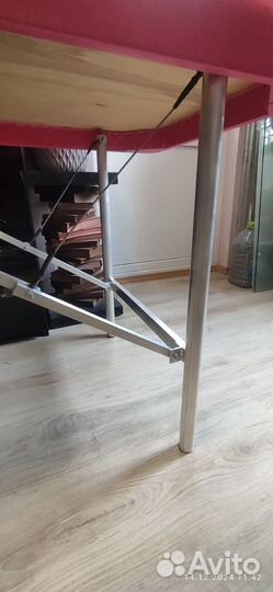 Массажный стол