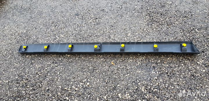 Volvo XC60 Накладка Двери Передняя Правая