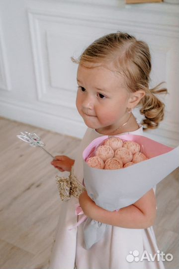 Цветы из шоколада в подарок учителям