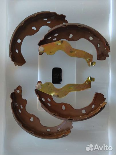 Колодки тормозные задние барабанные