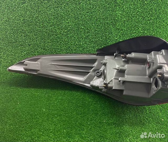 Фонарь задний правый Элантра 5 (10-14)