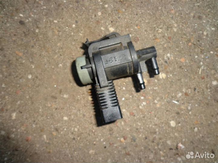 Клапан электромагнитный VW Passat B6