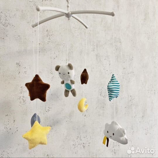 Мобиль на кроватку