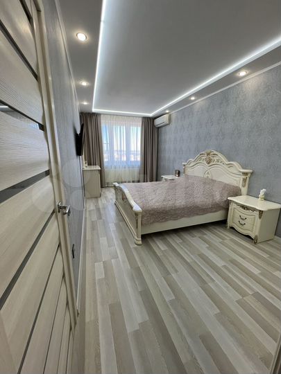 2-к. квартира, 67 м², 15/17 эт.
