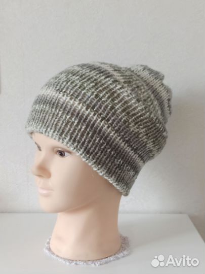 Шапка вязанная женская ручная работа