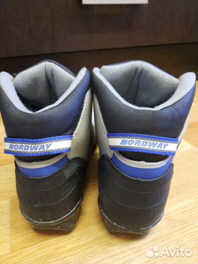 Ботинки Nordway для беговых лыж