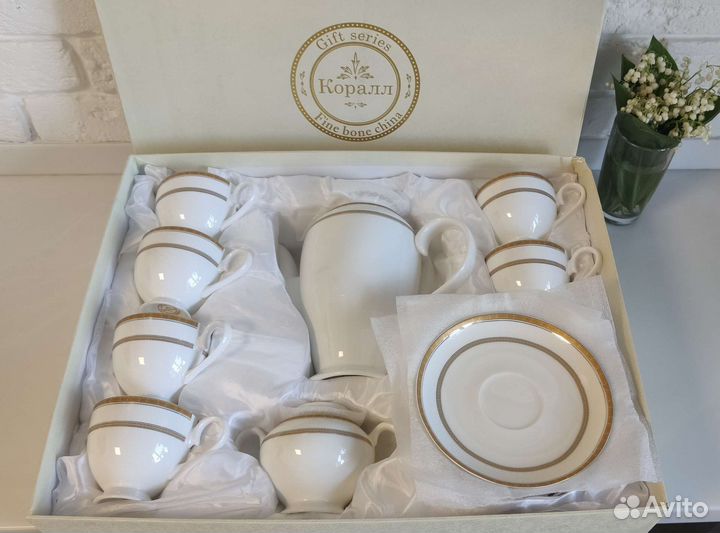 Коралл Чайный сервиз фарфор 6 персон, 14 предметов
