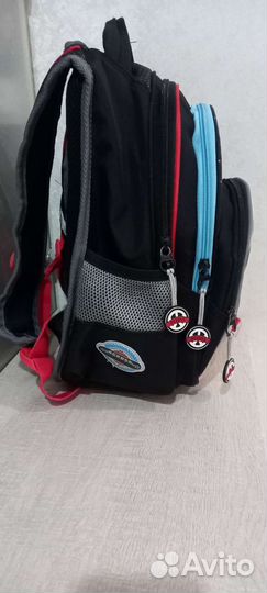 Школьный рюкзак