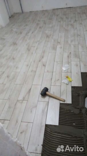 Кафельшик плиточник