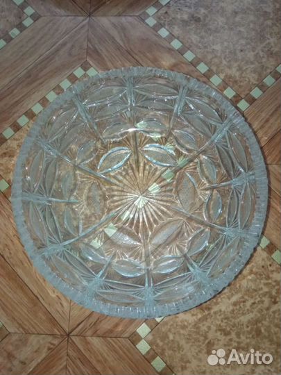 Вазы, чашки