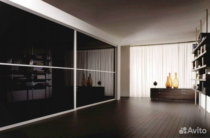 Стеклянная перегородка