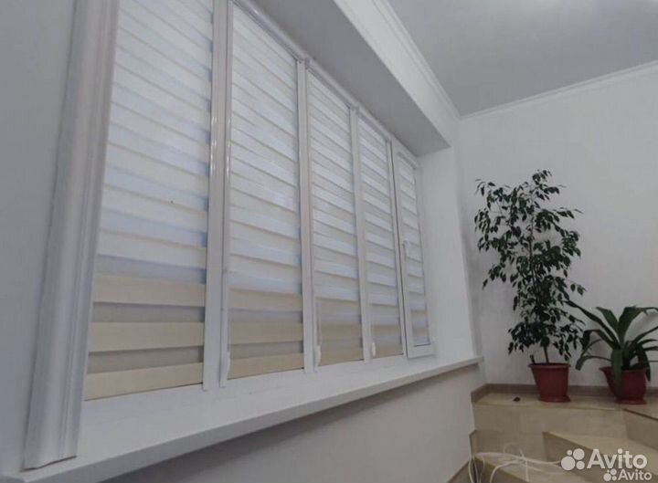 Жалюзи и рулонные шторы на окна