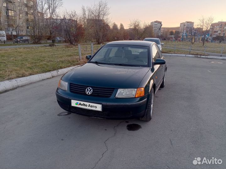 Volkswagen Passat 1.8 МТ, 1997, 490 000 км