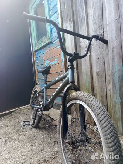 Трюковой велосипед bmx