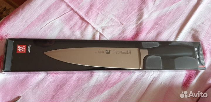 Кухонный нож Zwilling J.A. Henckels