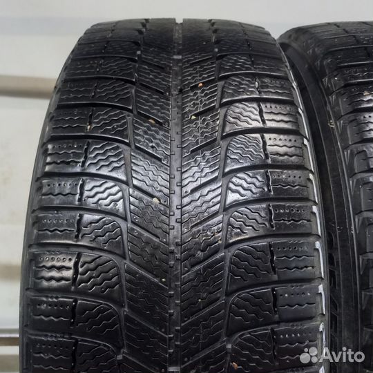 Michelin X-Ice 3 215/55 R17 98H