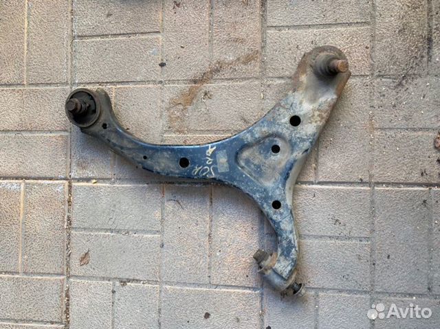 Рычаг подвески передний правый Kia Sorento 2 G4KE