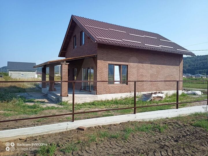 Дом 155 м² на участке 4 сот.