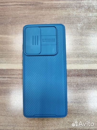 Продам чехол на Xiaomi Mi 12