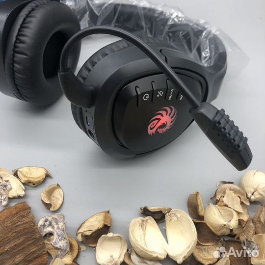 Игровые наушники с микрофоном (новые)