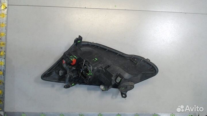 Фара (передняя) Toyota Corolla E12, 2006