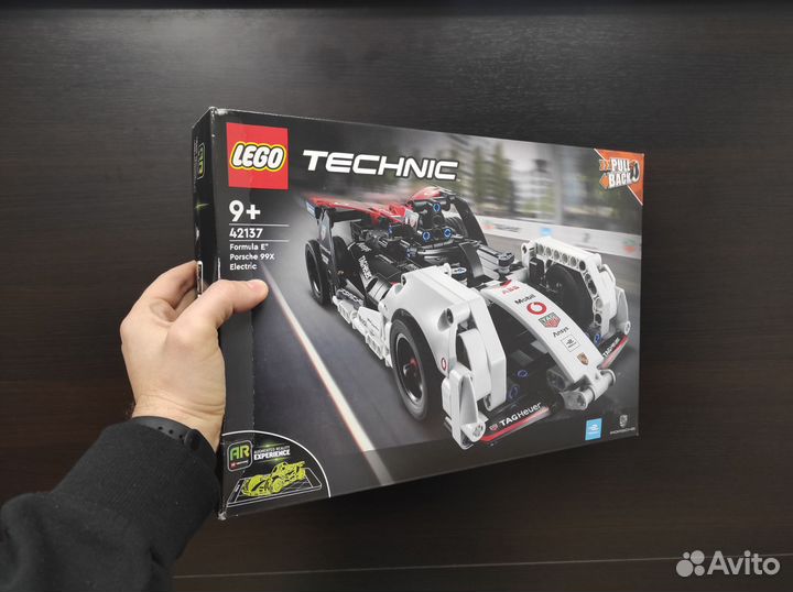Конструктор lego Technic 42137 Formula E Porsche 9