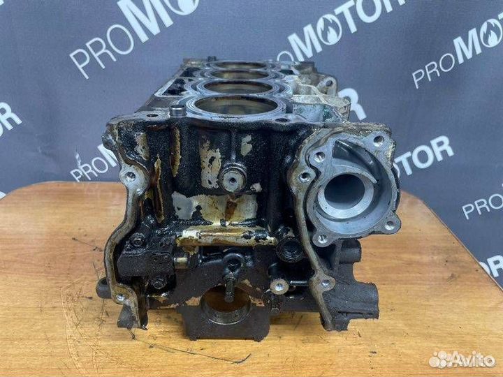 Блок цилиндров Nissan Juke YF15 F15 2014