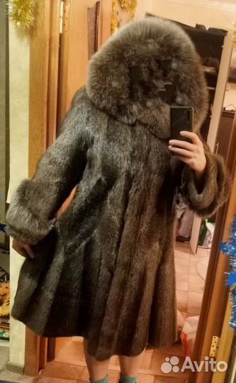 Шуба из нутрии и песца