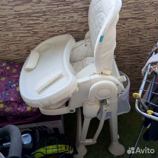 Стул для кормления