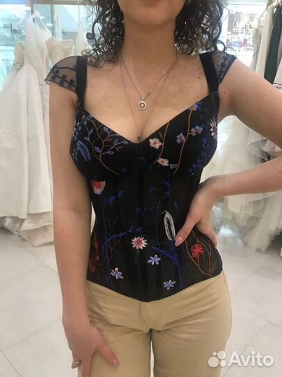 Пошив свадебных, вечерних платьев, корсетов