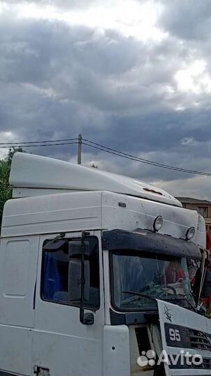 Спойлер крыши даф 95