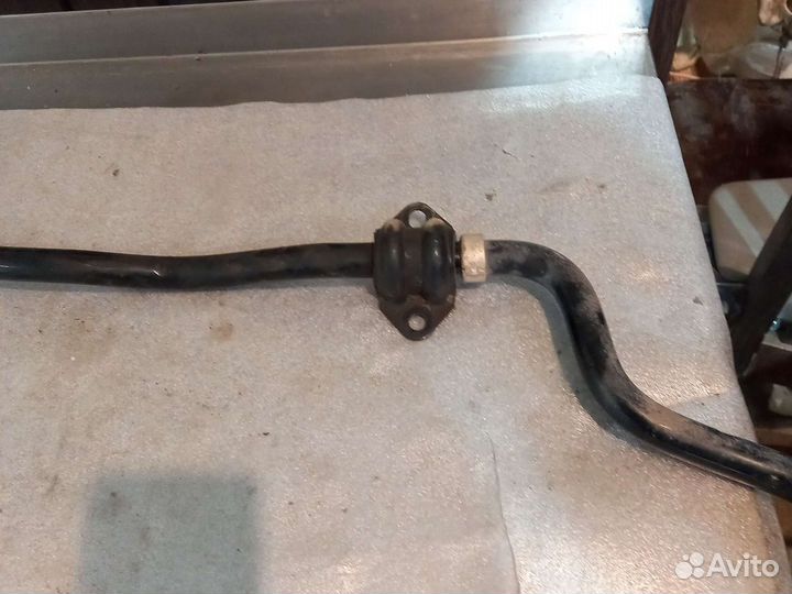 Стабилизатор поперечной устойчивости передний Hyun