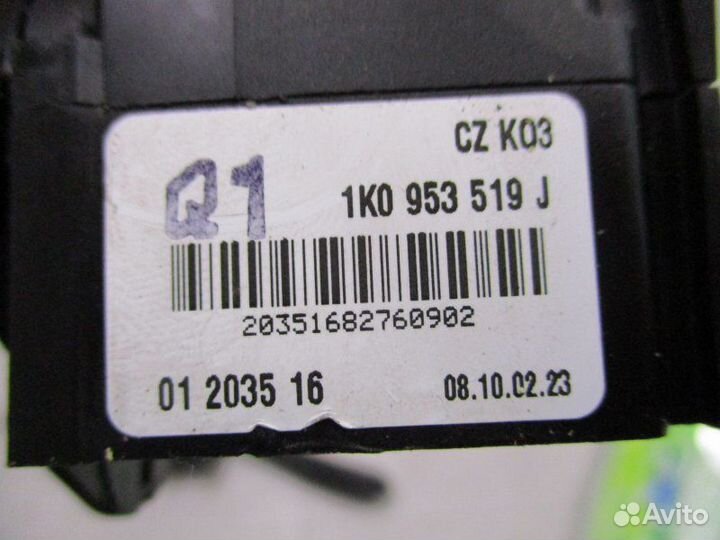 Переключатель дворников Skoda Octavia 1.9 2009